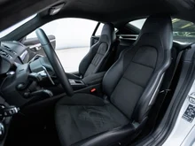 Porsche 718 Cayman GTS 4.0 in GT-silbermetallic