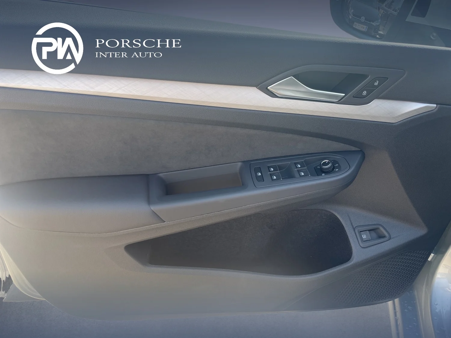 Bild eines VW Golf Rabbit eHybrid DSG 150 kW