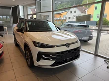 VW T-Roc Life eTSI DSG in Pure White Dach Black Uni