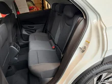 VW T-Roc Life eTSI DSG in Pure White Dach Black Uni