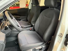 VW T-Roc Life eTSI DSG in Pure White Dach Black Uni