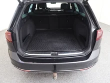 VW Passat Variant Var. Elegance TDI SCR 4MOTION DSG in 5V Mangangrau Metallic