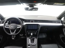 VW Passat Variant Var. Elegance TDI SCR 4MOTION DSG in 5V Mangangrau Metallic
