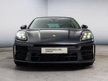 Porsche Panamera 4 E-Hybrid in hellgrau - metallic