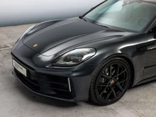 Porsche Panamera 4 E-Hybrid in hellgrau - metallic