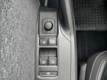 SEAT Arona Xperience 1.0 TSI in Dark Camouflage Grün Metallic
