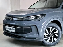 VW Tiguan Friends eTSI DSG in Delfingrau Metallic