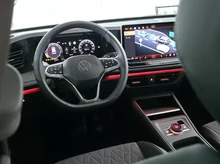 VW Tiguan Friends eTSI DSG in Delfingrau Metallic