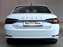 Škoda Superb Style TDI DSG in Moon-Weiß Metallic