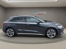 Audi A3 Sportback 30 TFSI in Manhattangrau Metallic