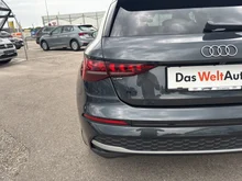 Audi A3 Sportback 30 TFSI in Manhattangrau Metallic