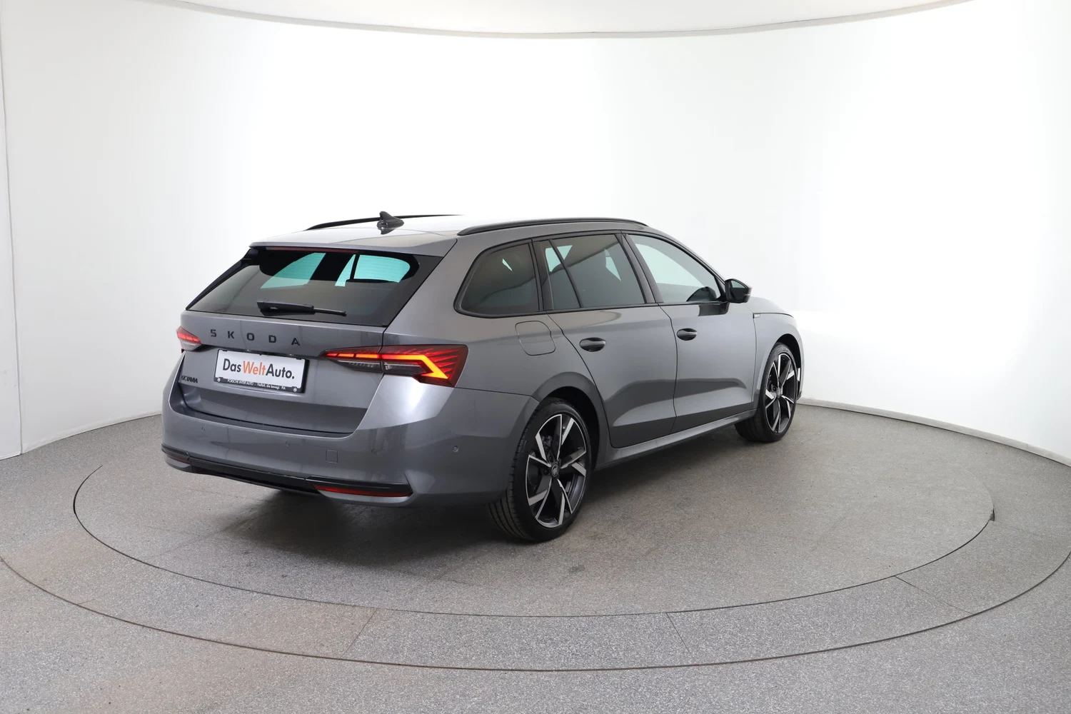 Bild eines Škoda Octavia Combi Sportline TDI DSG