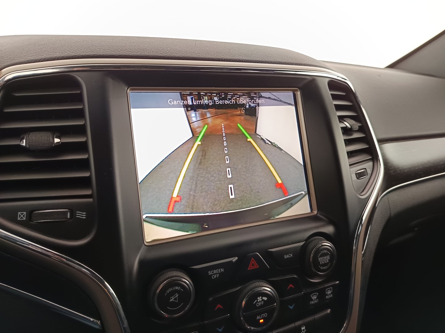 Jeep Grand Cherokee 3.0 CRD Limited | Bild 19 von 32