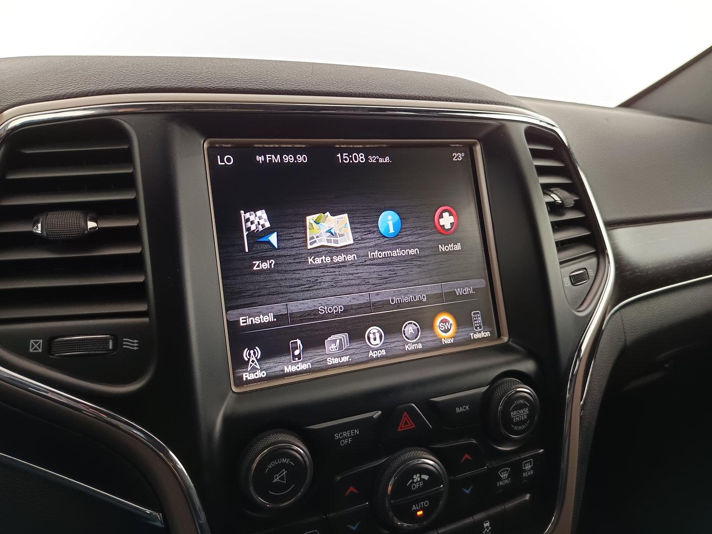 Jeep Grand Cherokee 3.0 CRD Limited | Bild 18 von 32