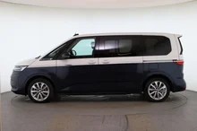 VW Multivan Style eHybrid 180 kW 4MOTION in Candyweiß / Starlight Blue Metallic