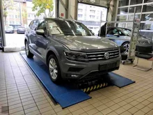 Thumbnail-Foto von Fahrzeug