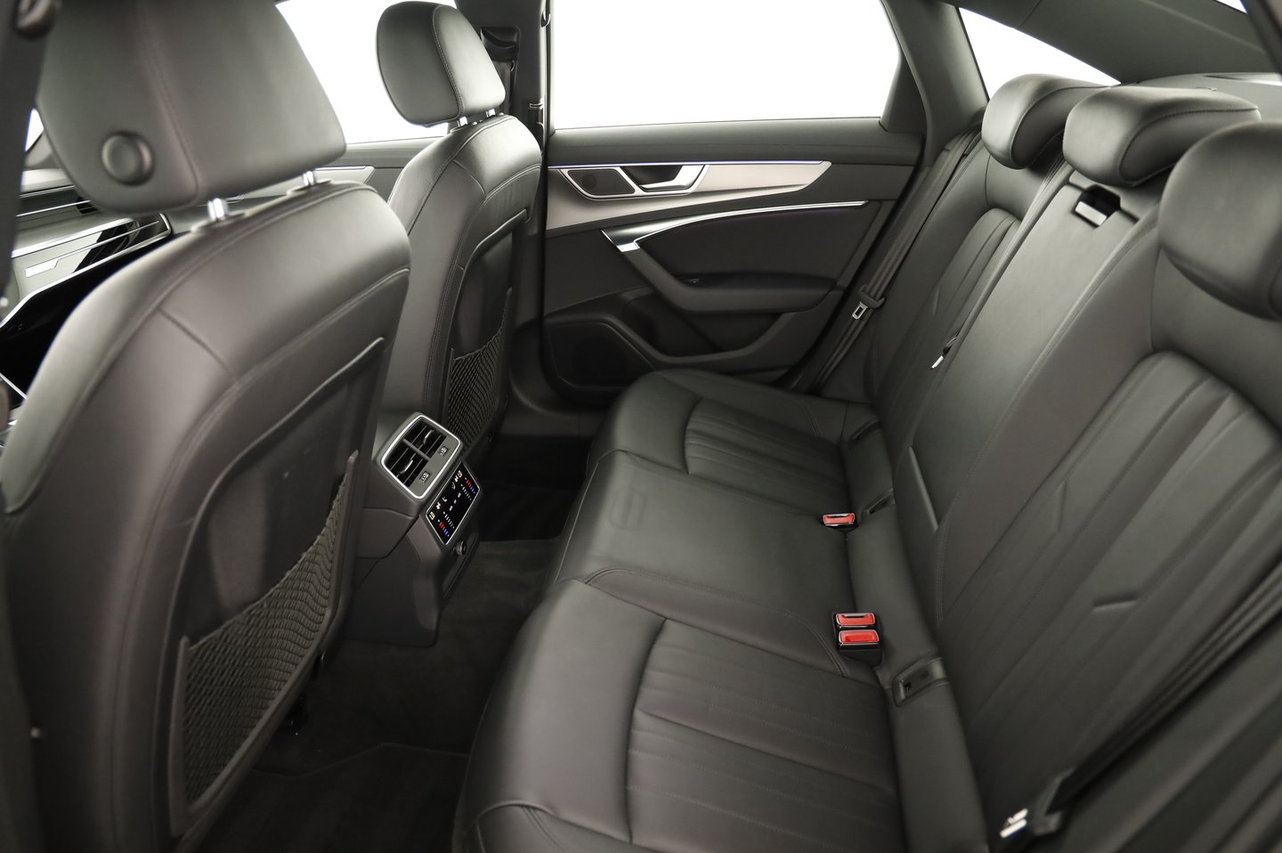 Audi A6 Limousine 50 TFSI e quattro Design | Bild 27 von 33