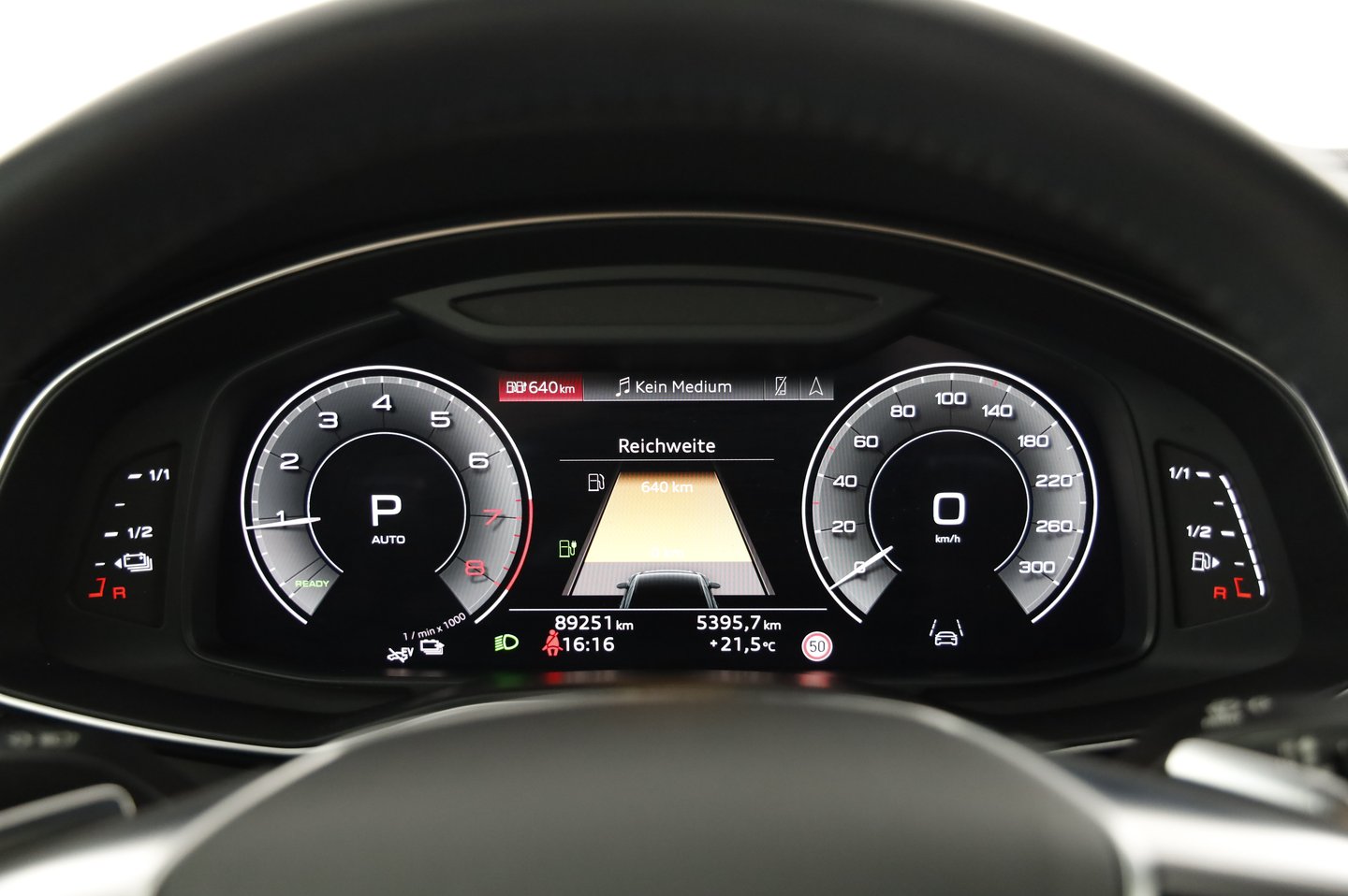 Audi A6 Limousine 50 TFSI e quattro Design | Bild 17 von 33