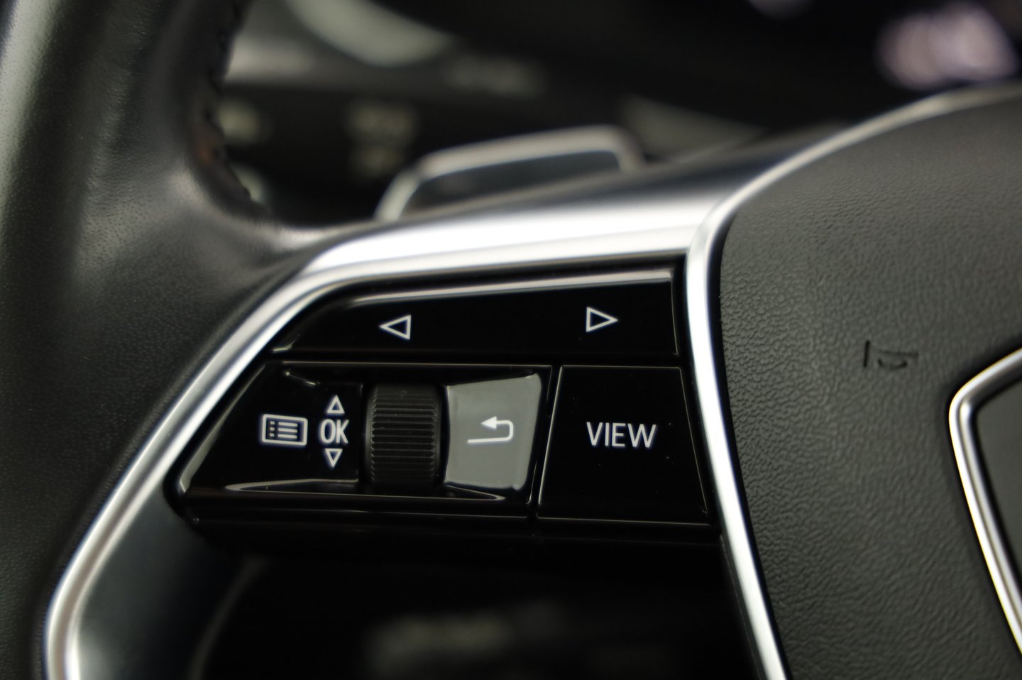 Audi A6 Limousine 50 TFSI e quattro Design | Bild 19 von 33