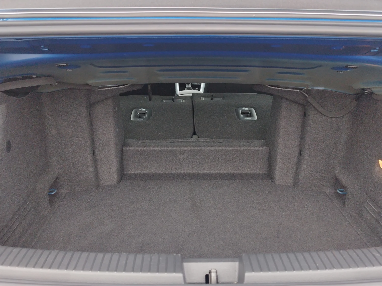 Bild eines VW T-Roc Cabriolet Style TSI
