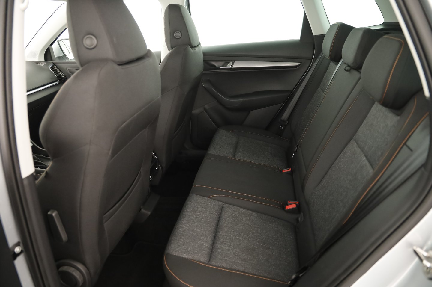 Škoda KAROQ 4x4 Ambition TDI DSG | Bild 4 von 25