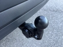 VW ID.4 Pro 4MOTION 220 kW Business -77 kWh in Mondsteingrau Dach schwarz
