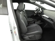 VW ID.4 Pure 140 kW Business - 58 kWh in Gletscherweiß Metallic