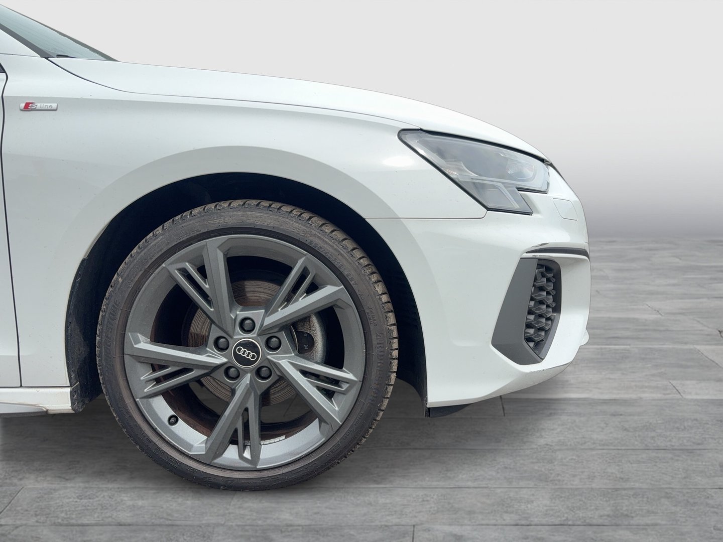 Audi A3 Sportback 30 TFSI S line exterieur | Bild 6 von 20