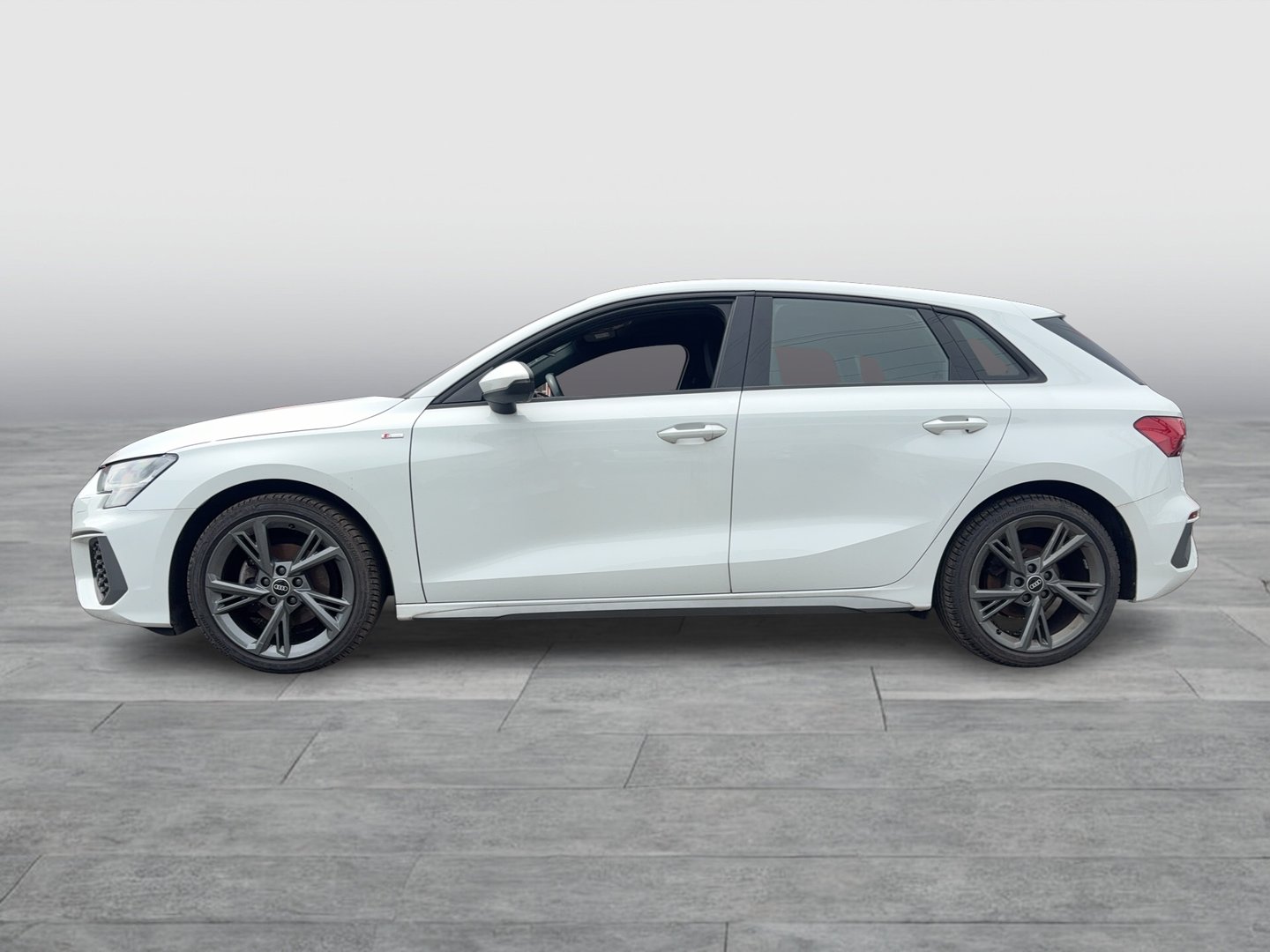 Audi A3 Sportback 30 TFSI S line exterieur | Bild 2 von 20
