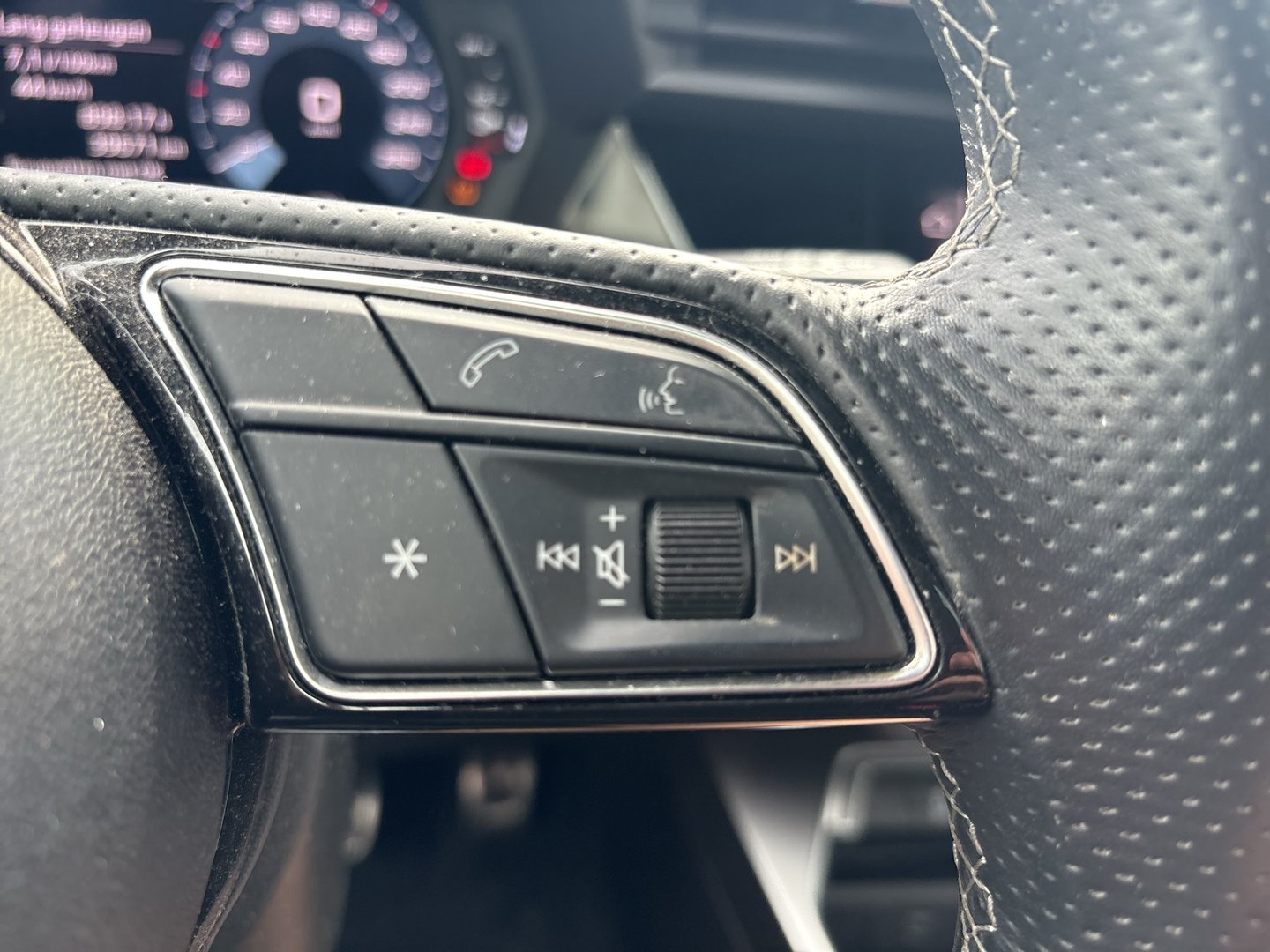 Audi A3 Sportback 30 TFSI S line exterieur | Bild 12 von 20