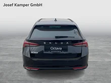 Škoda Octavia Combi Selection TSI mHEV DSG in Black-Magic Perleffekt