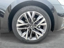 Škoda Octavia Combi Selection TSI mHEV DSG in Black-Magic Perleffekt