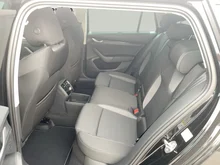 Škoda Octavia Combi Selection TSI mHEV DSG in Black-Magic Perleffekt