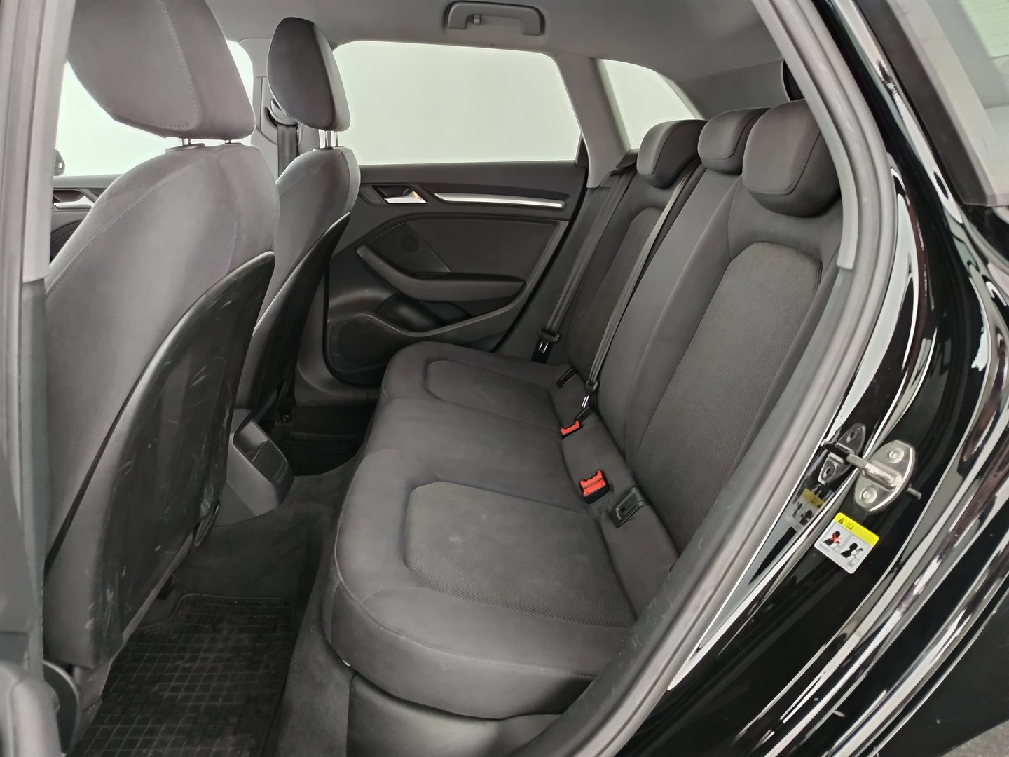 Audi A3 Sportback 35 TDI | Bild 23 von 26
