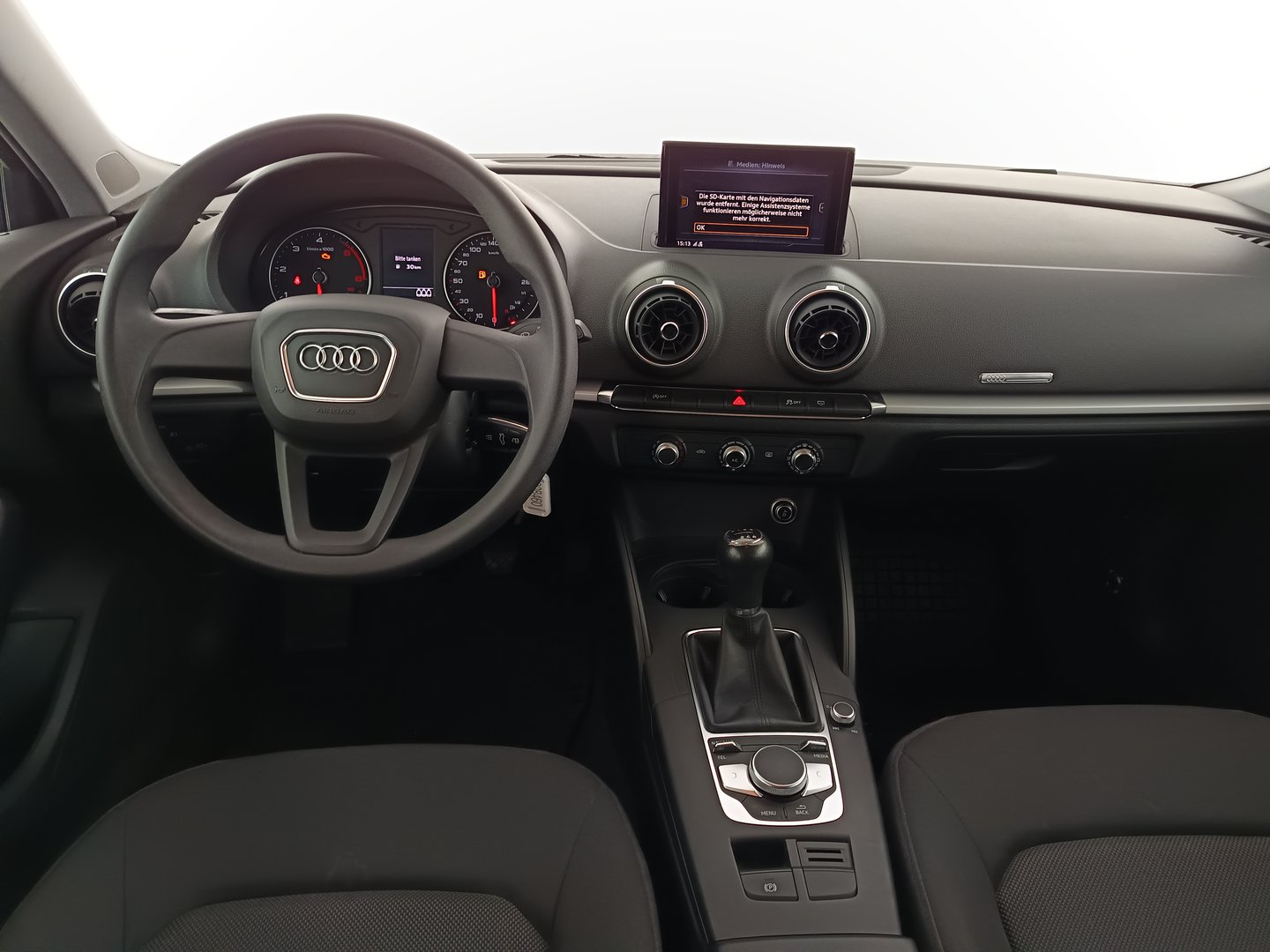 Audi A3 Sportback 35 TDI | Bild 14 von 26