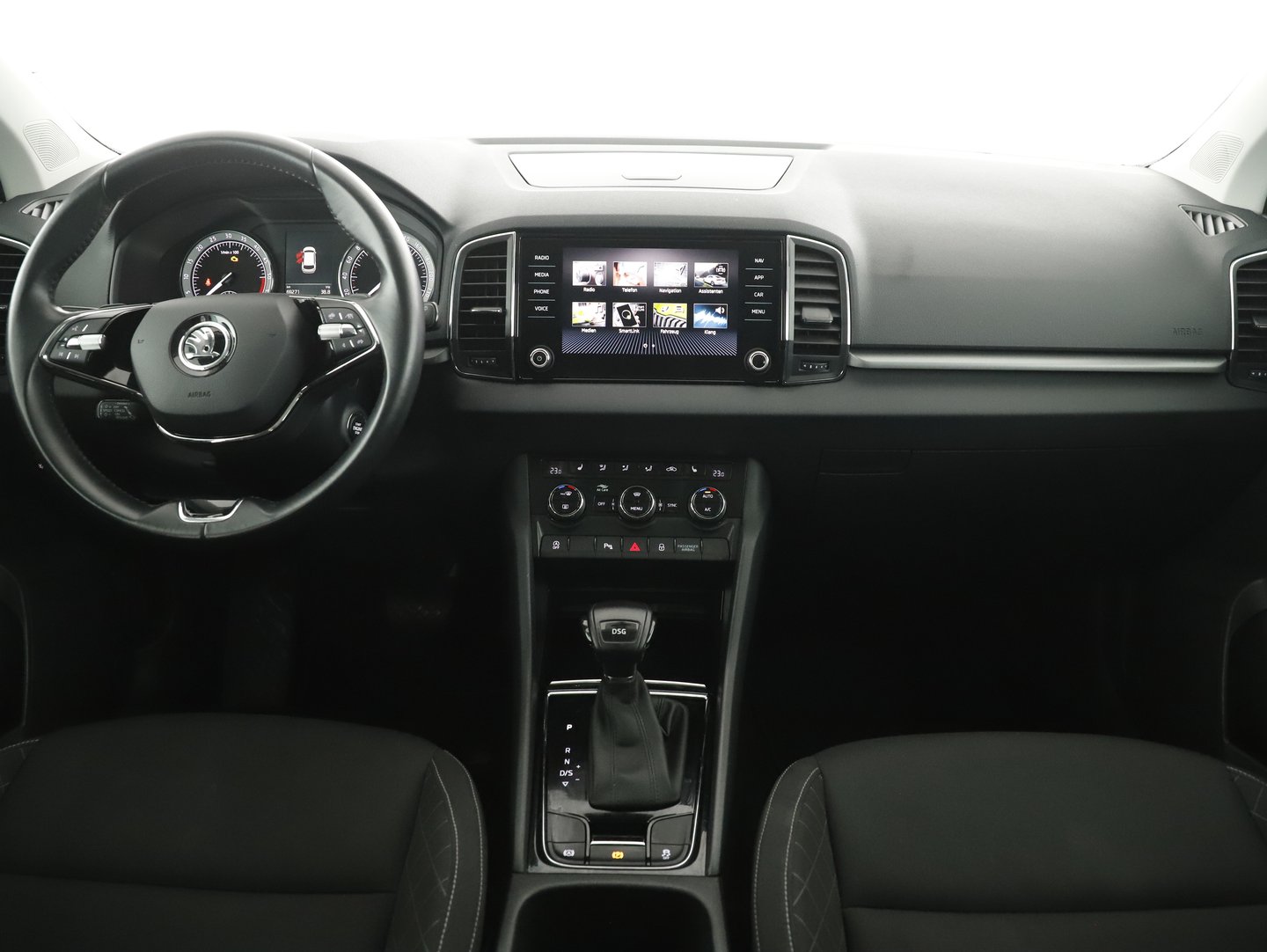 Škoda KAROQ Ambition SC TDI DSG | Bild 6 von 22
