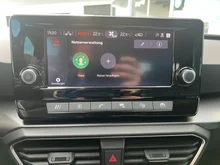 SEAT Leon in "Magnetic Tech"