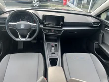 SEAT Leon in "Magnetic Tech"