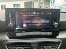 SEAT Leon in "Magnetic Tech"