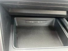 SEAT Leon in "Magnetic Tech"