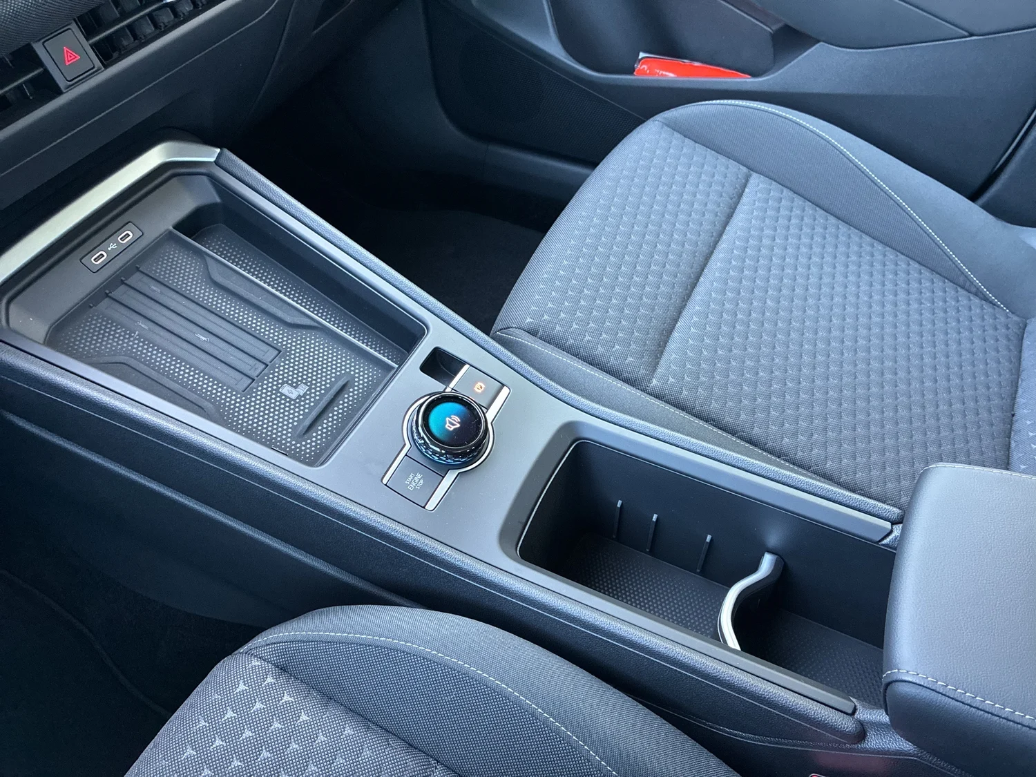 Bild eines VW T-Roc 4Me eTSI DSG