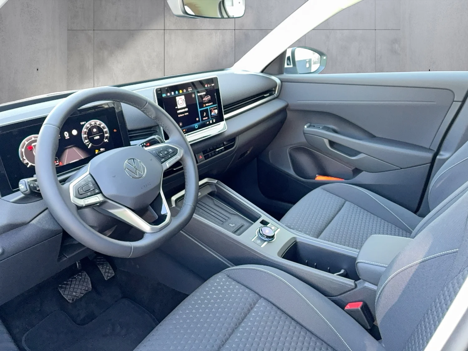 Bild eines VW T-Roc 4Me eTSI DSG