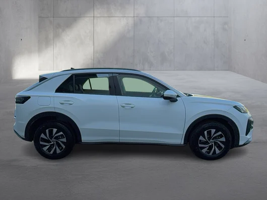 Bild eines VW T-Roc 4Me eTSI DSG