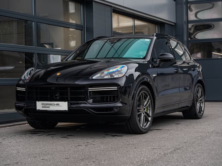 Porsche Cayenne Turbo S E-Hybrid III