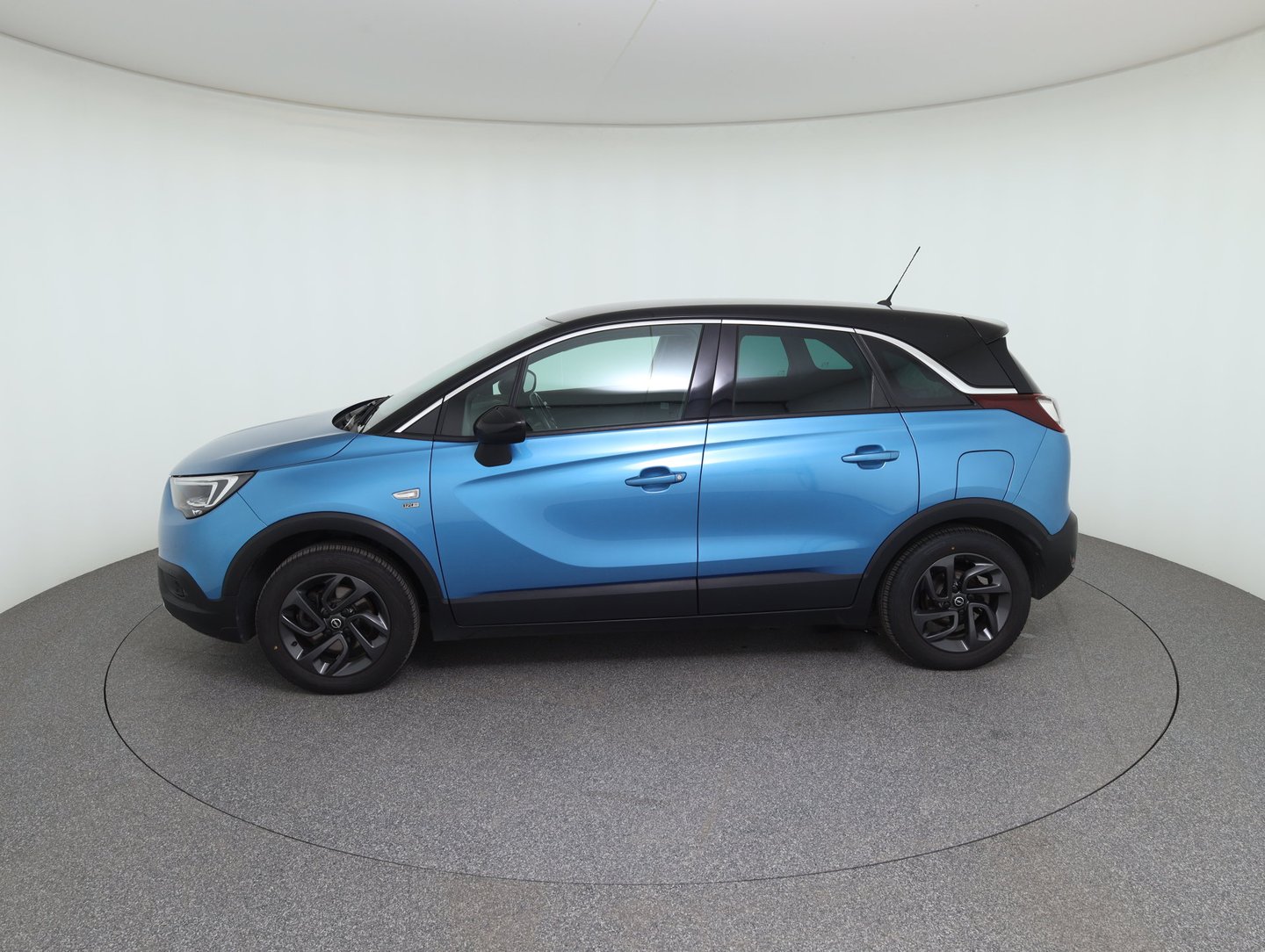 Opel Crossland X 1,2 Turbo ECOTEC Direct Injection Edition St./St | Bild 8 von 29