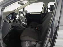 VW Touran TDI DSG in Delfingrau Metallic