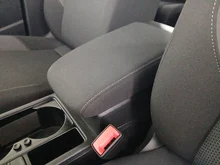VW Touran TDI DSG in Delfingrau Metallic