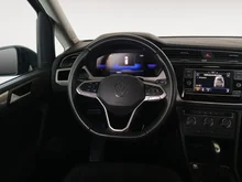 VW Touran TDI DSG in Delfingrau Metallic
