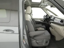VW Multivan Business ÜH eHybrid 180 kW 4M in Puregrey