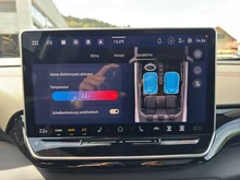 VW ID.4 GTX 4MOTION 250 kW Business -77 kWh in Mondsteingrau Dach schwarz